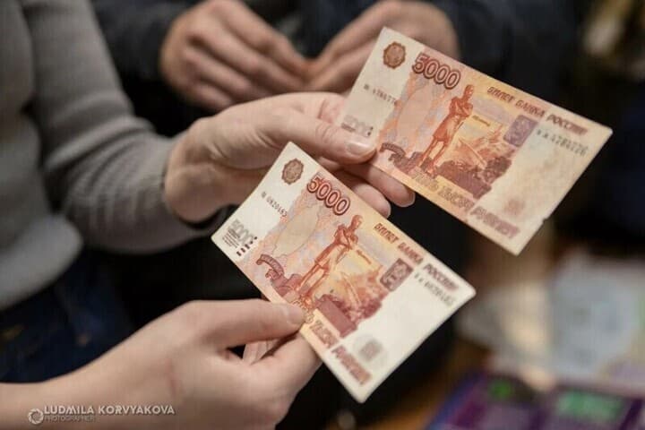 Банки начнут тщательнее проверять происхождение наличных денег у клиентов