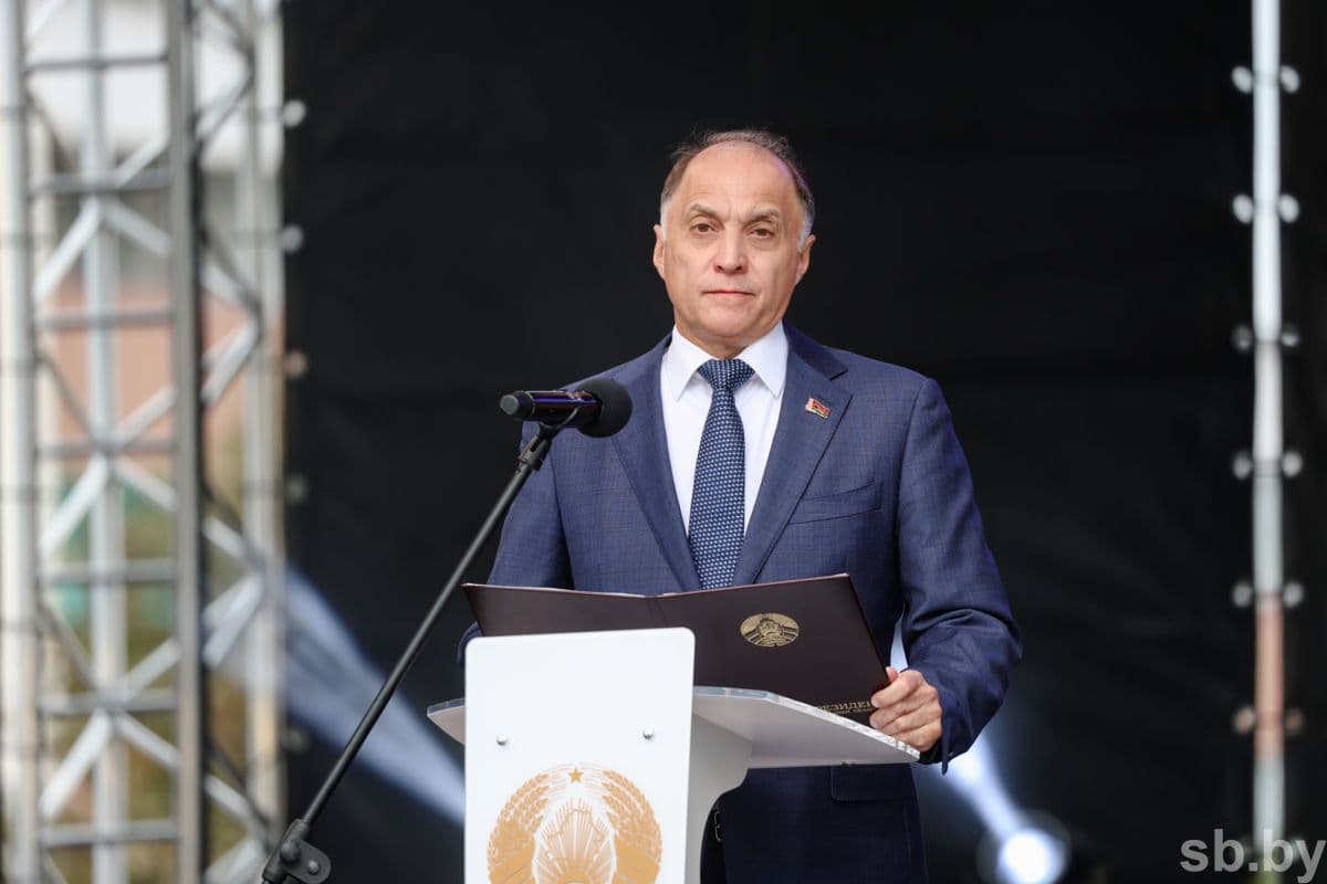 Александр Вольфович подчеркнул: