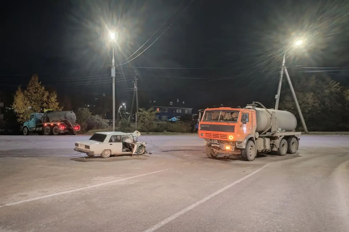 В Улан-Удэ произошло российское ДТП без иномарок