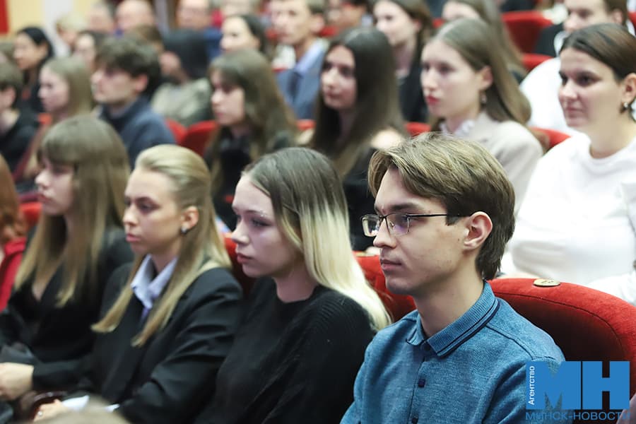 2026 09 29 mediczina posvyashhenie v professiyu molodyh speczialistov pozhoga 03 kopiya
