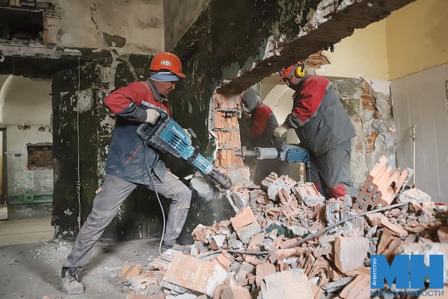 2026 09 18 strojka rekonstrukcziya pishhalovskogo zamka pozhoga 27 kopiya