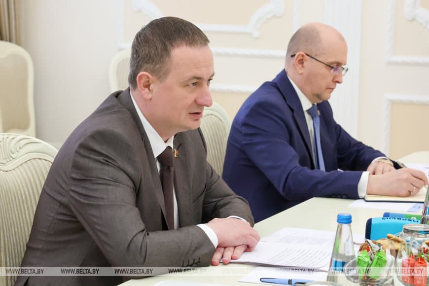 По словам Премьер-министра, до конца года предстоит решить еще ряд задач в сфере аграрной политики, цифровой подписи: