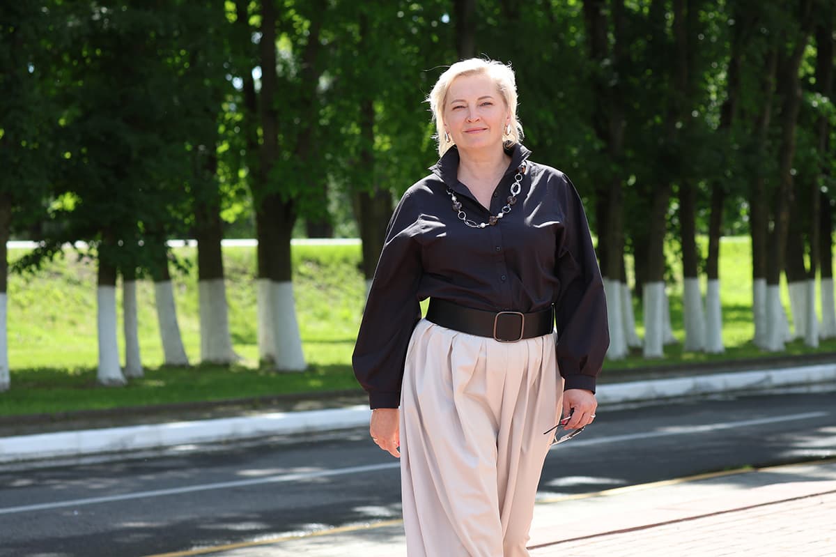 Елена Чернущик.