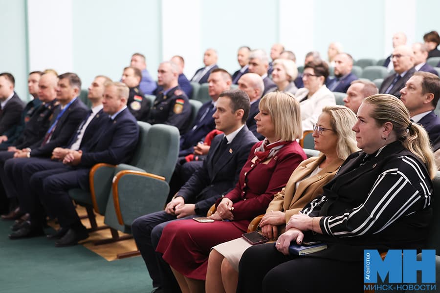2026 10 01 mgik predstavlenie glavy pervomajskogo dragun malinovskaya21 kopiya