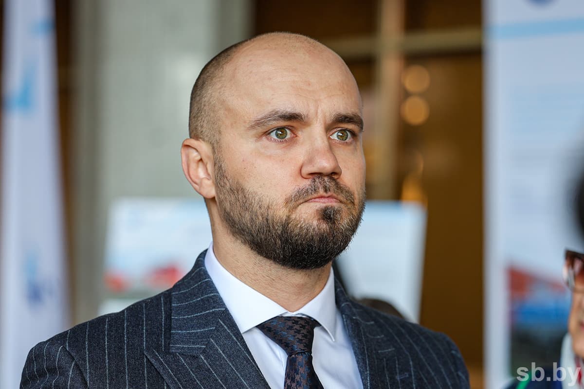 Дмитрий Петраков.