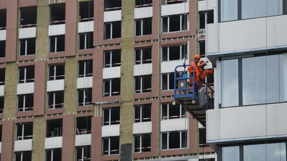 Объем нового жилья на первичном рынке Москвы сократился почти на 20%