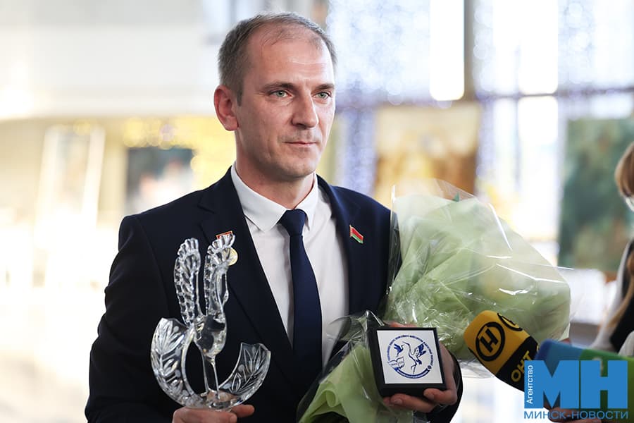 2026 10 02 obrazovanie uchitel goda malinovskaya45 kopiya