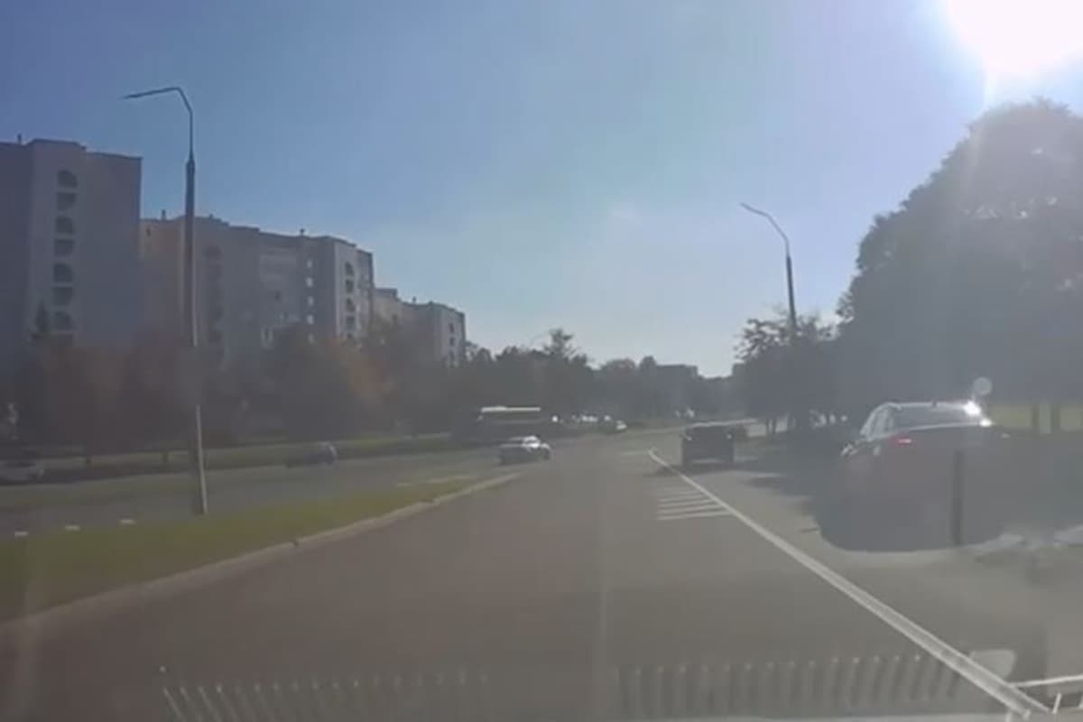Сотрудники ГАИ Минской области помогли родителям оперативно доставить ребенка в больницу