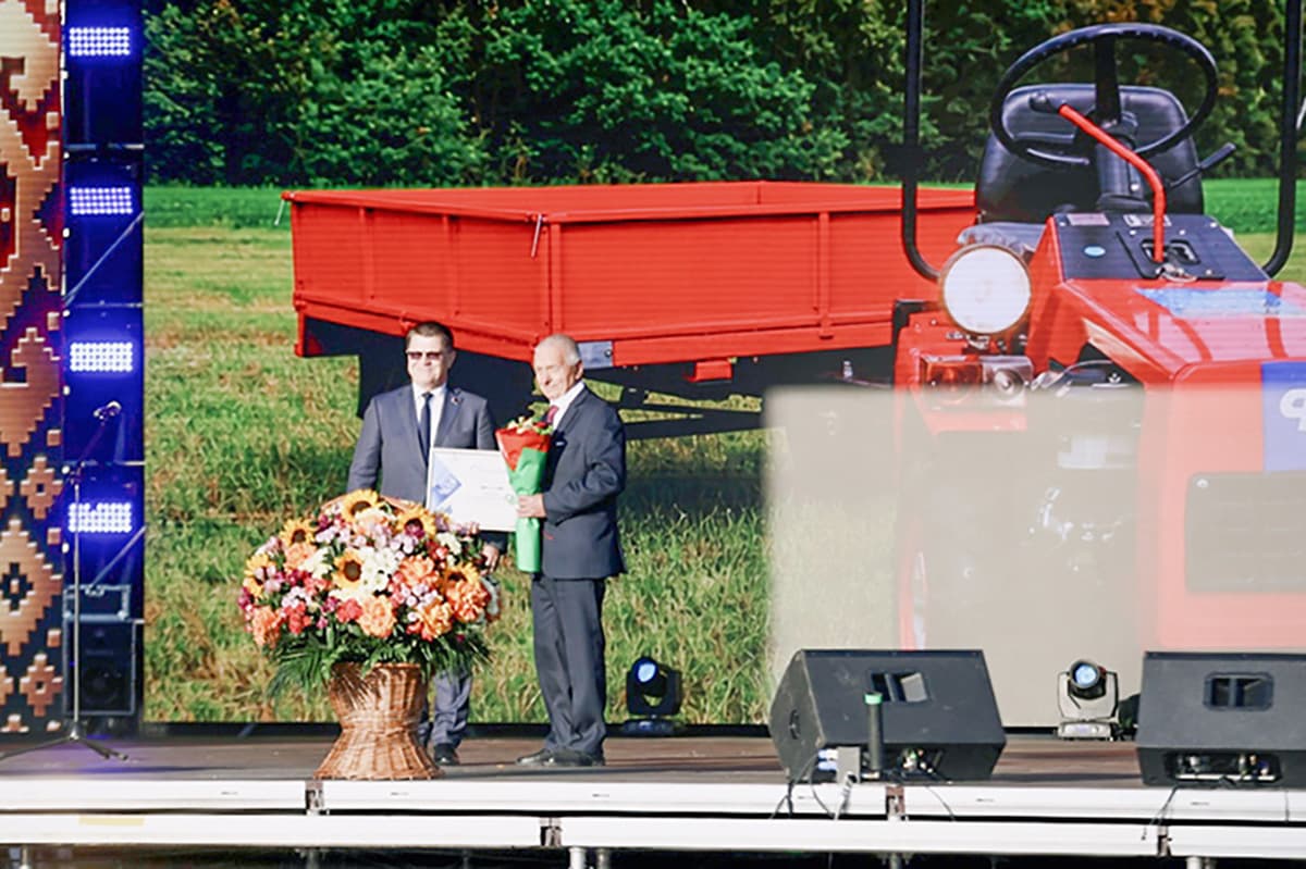 Trade unions will give the best grain growers of Belarus mini-tractors in the maximum configuration