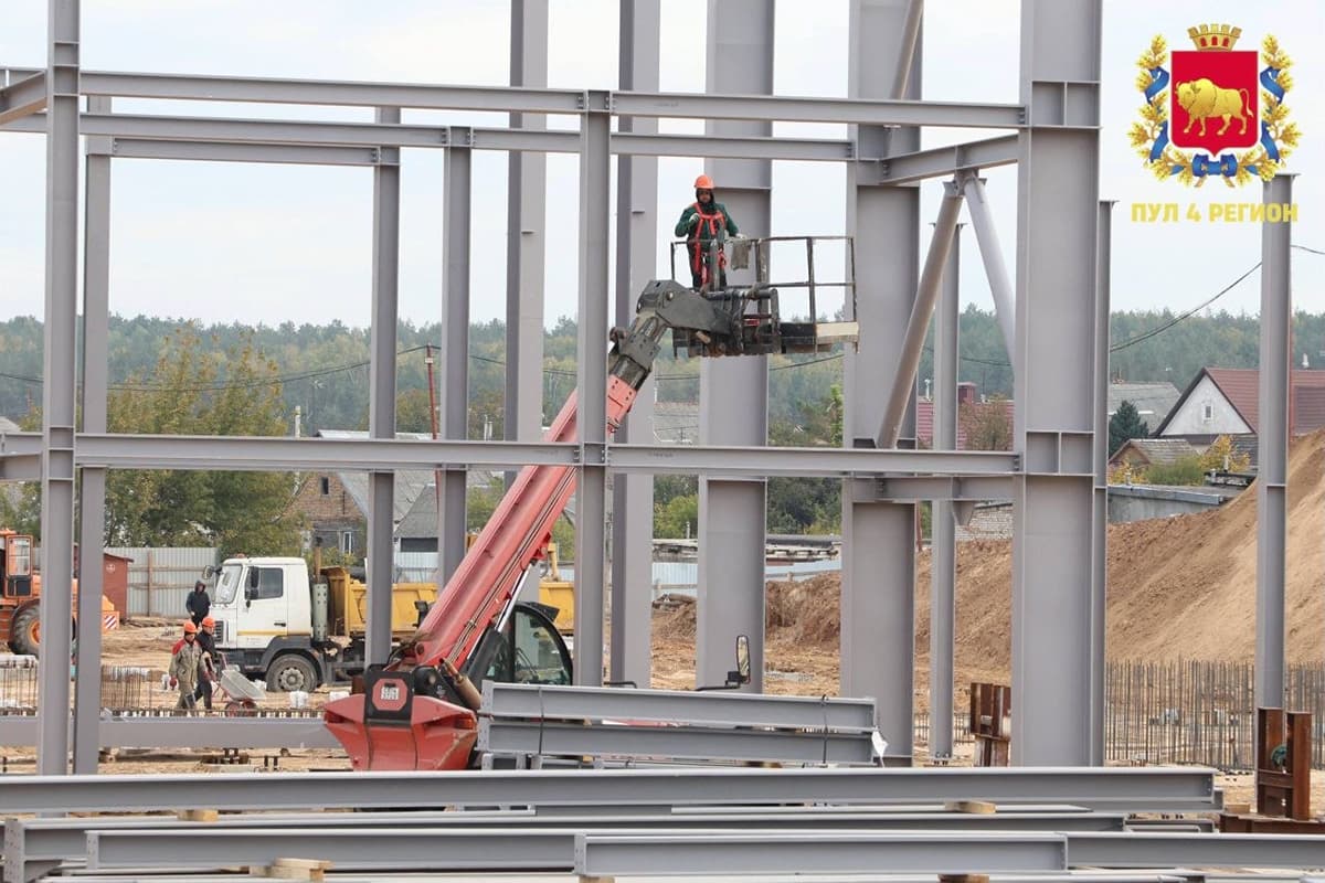 The head of the Grodno region noted that the company plays a significant role in the economy of the country, and its products have long become a national brand