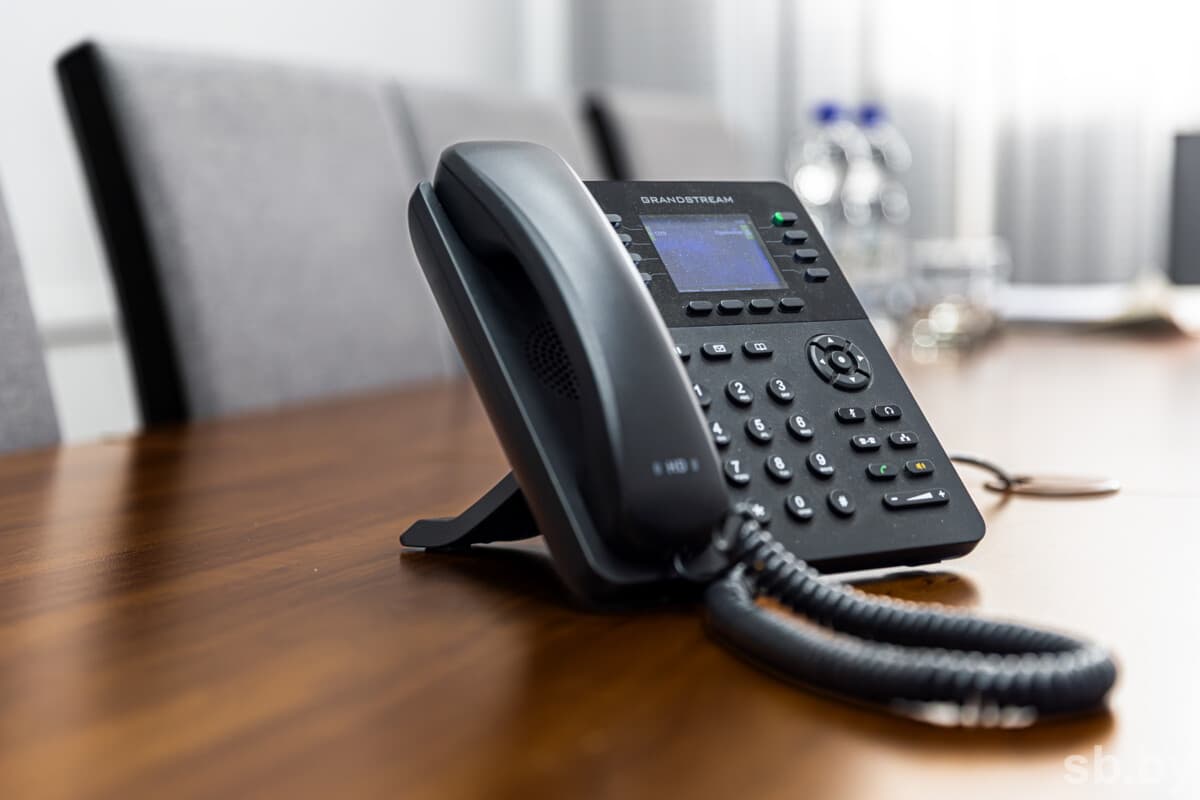 Illustrative photo from the archive "SB" From 9:00 to 12:00 telephone lines will hold: