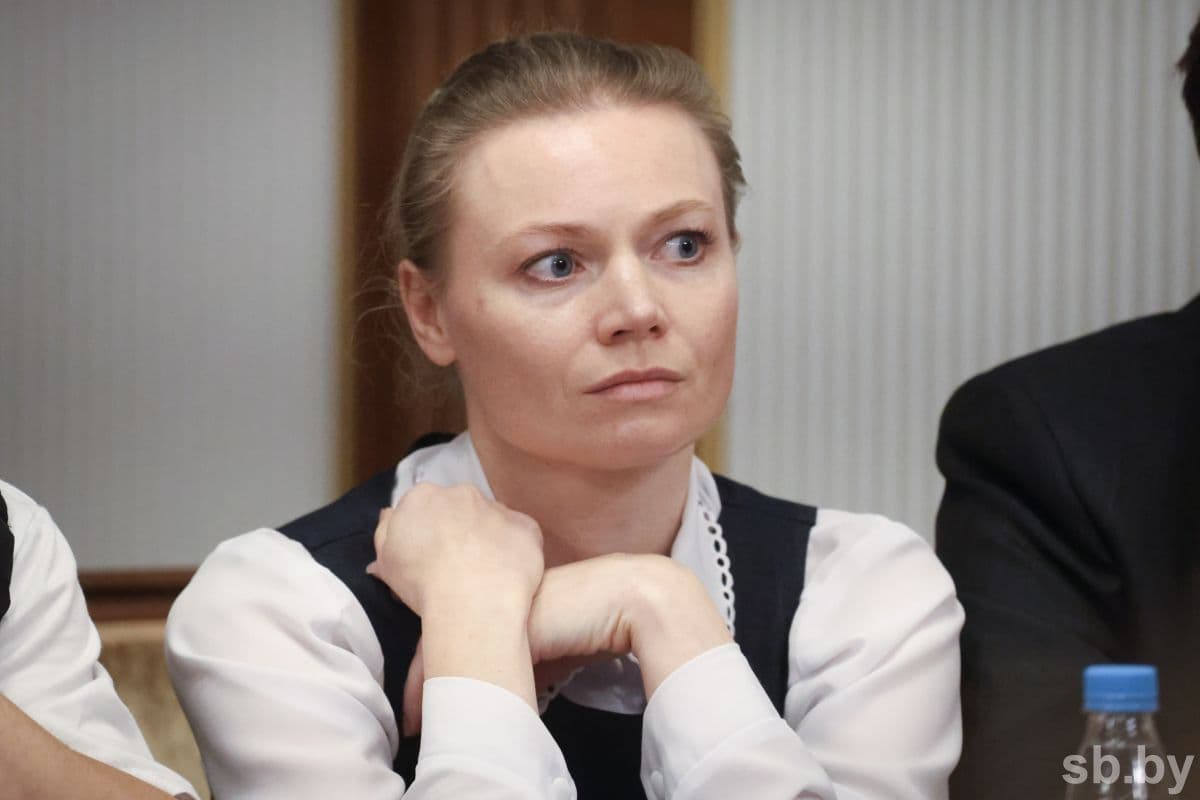 Actor Alexander Pashkevich plays the Chairman of the Executive Committee, one of the leaders of the military underground. His character is opposed to the main characters, but it is difficult to call him a villain: