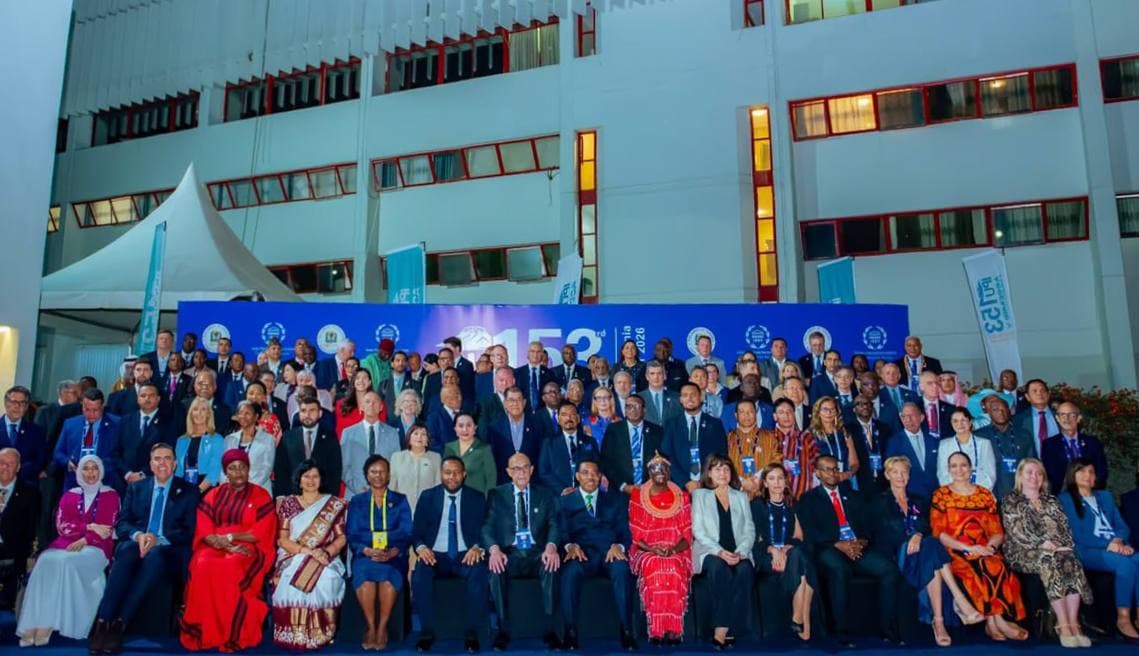 La diplomatie parlementaire nationale est axée sur l'élargissement constant des contacts avec les pays du Sud mondial et le renforcement du partenariat interétatique le long de l'arc à long terme.