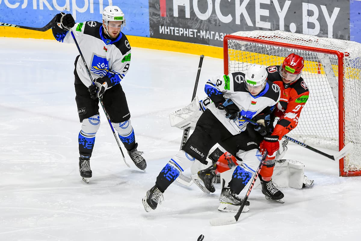 Grodno Neman a repris Novopolotsk dans le match du championnat de Biélorussie au hockey