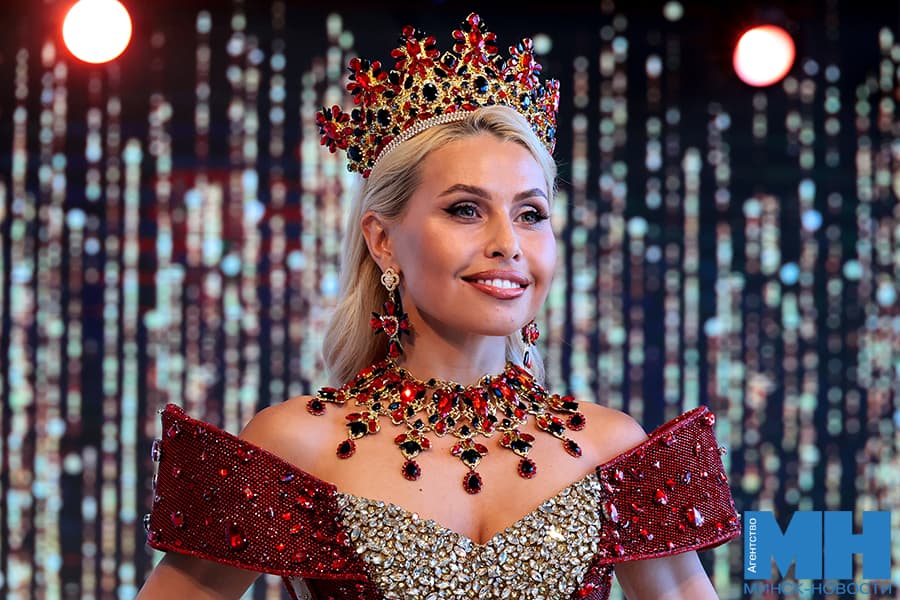 2026 10 07 kultura shkola krasoty vstrecha s rukovodstvom i uchastniczej konkursa mrs world - 2026 miczevich 7 kopiya
