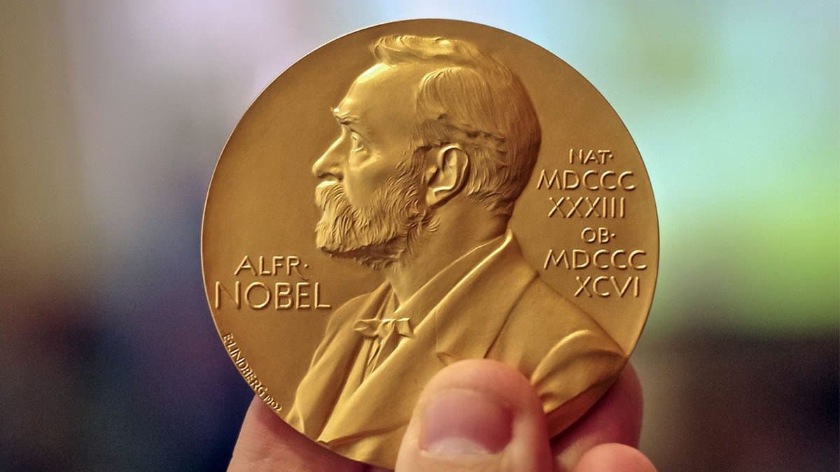 Nobel Prize in Chemistry awarded for discovery of nonlinear effects and autocatalysis