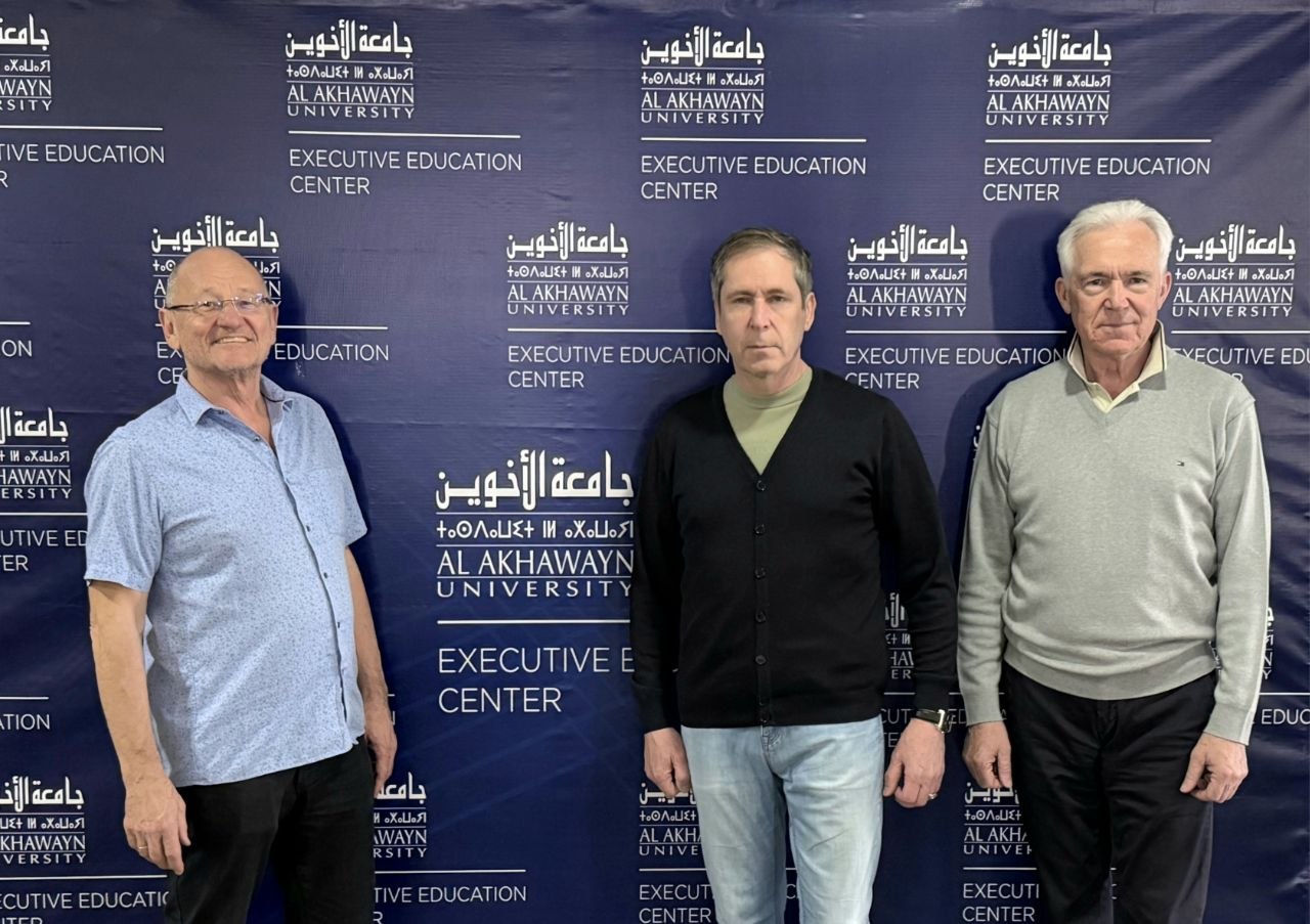 Заместитель генерального секретаря Ассамблеи Народов Мира Александр Рабинович в составе делегации посетил в Марокко университетский эксклюзивный центр