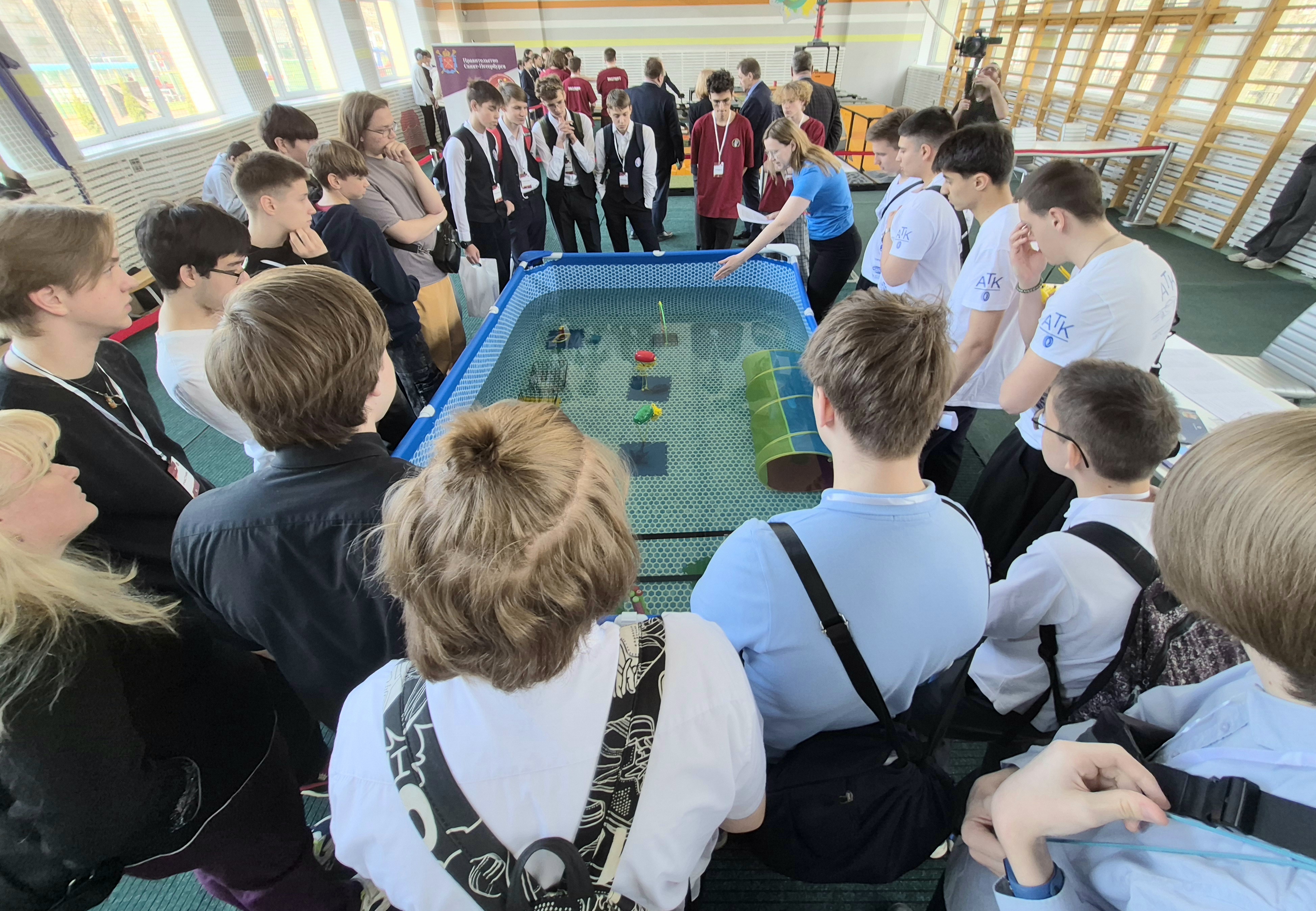 IFURS приняла участие в Кубоке губернатора по робототехнике в Санкт-Петербурге