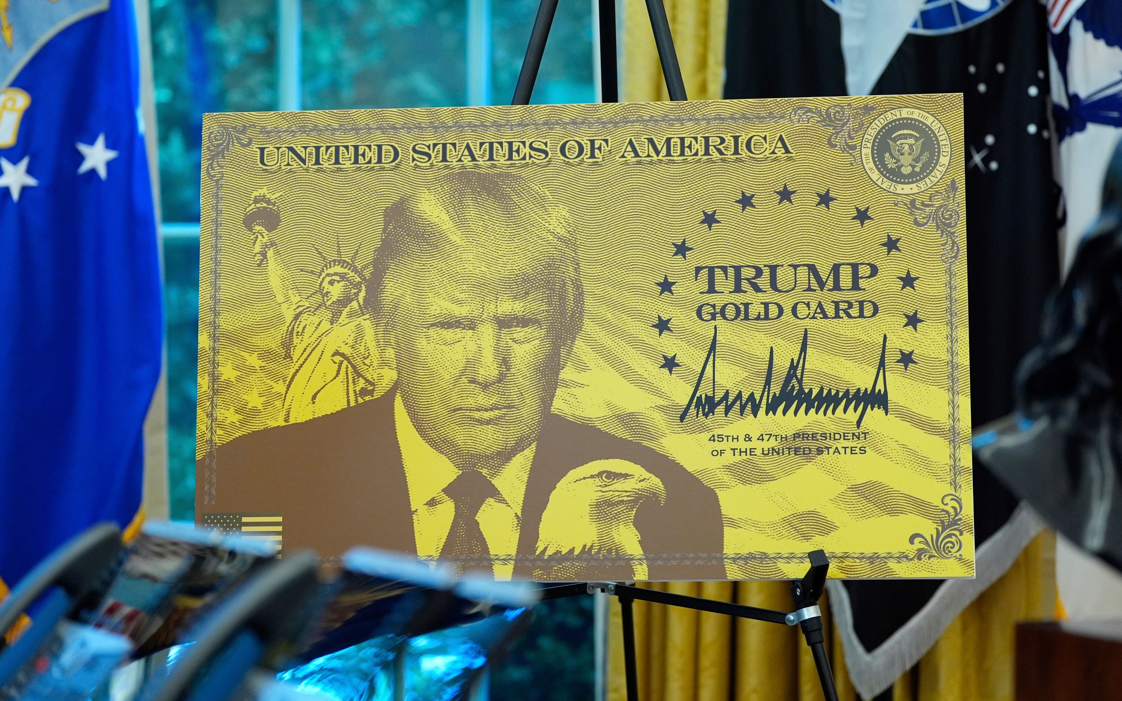 Дональд Трамп запустил сервис торговли